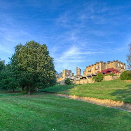 Accommodation At Salomons Estate Роял Тънбридж Уелс Екстериор снимка