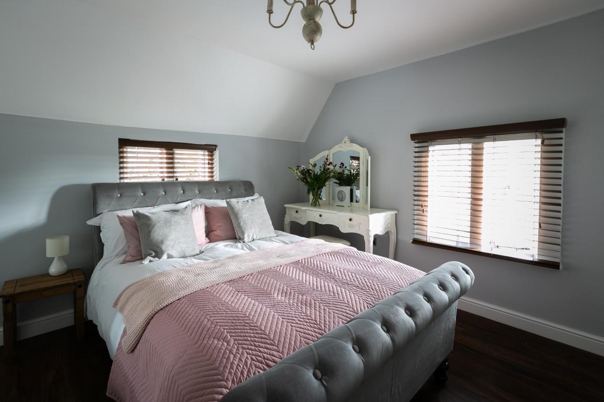 Accommodation At Salomons Estate Роял Тънбридж Уелс Екстериор снимка