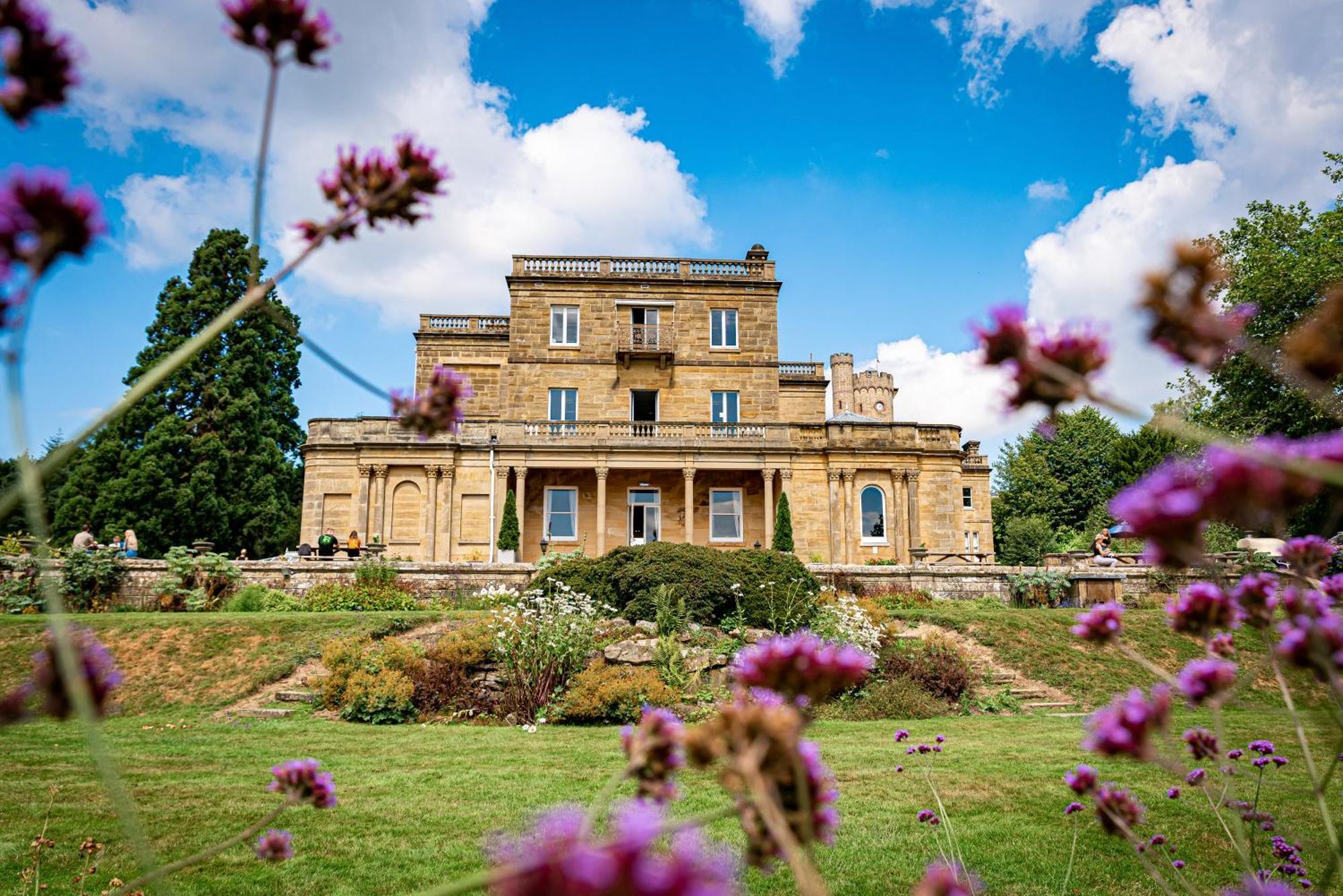 Accommodation At Salomons Estate Роял Тънбридж Уелс Екстериор снимка